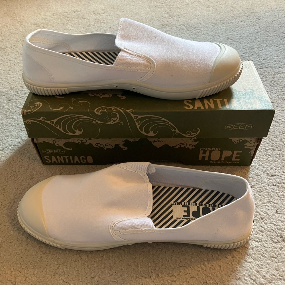 NEW Womens Keen White Slip-On Santiago Shoes Size 11